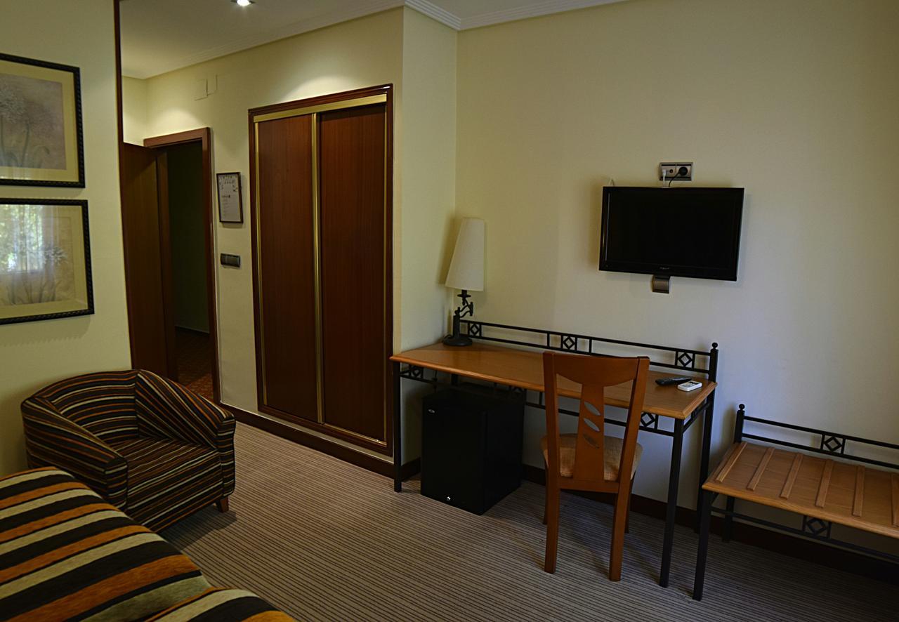 Hotel Mercedes Αράνχουεζ Εξωτερικό φωτογραφία