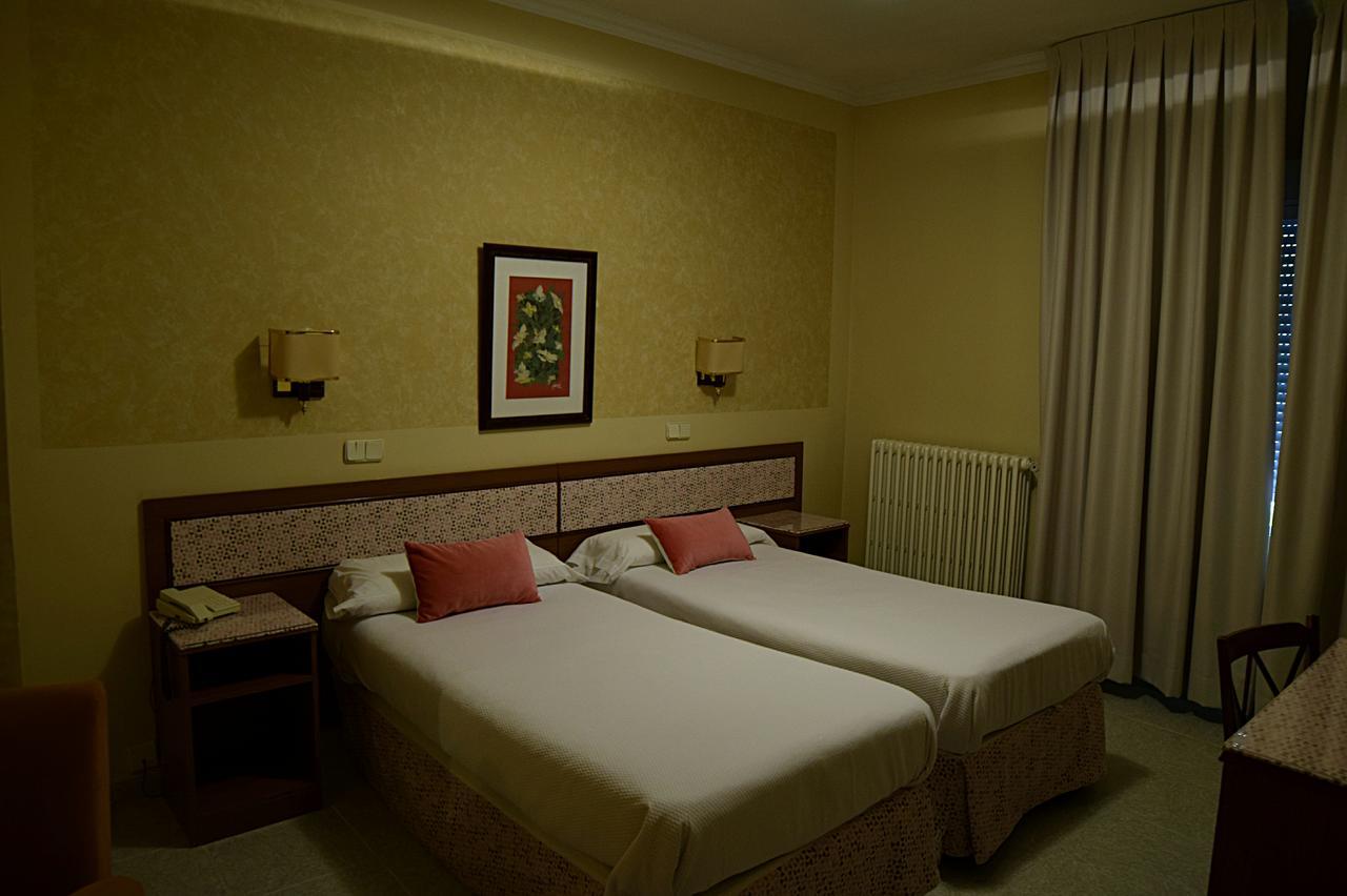 Hotel Mercedes Αράνχουεζ Εξωτερικό φωτογραφία