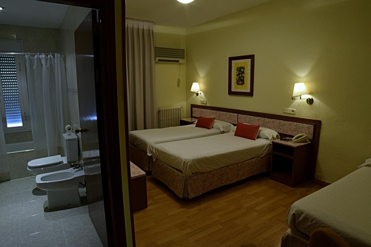 Hotel Mercedes Αράνχουεζ Εξωτερικό φωτογραφία
